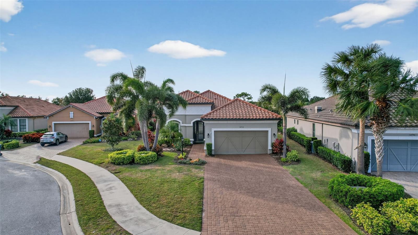 ESPLANADE PH I - Residential