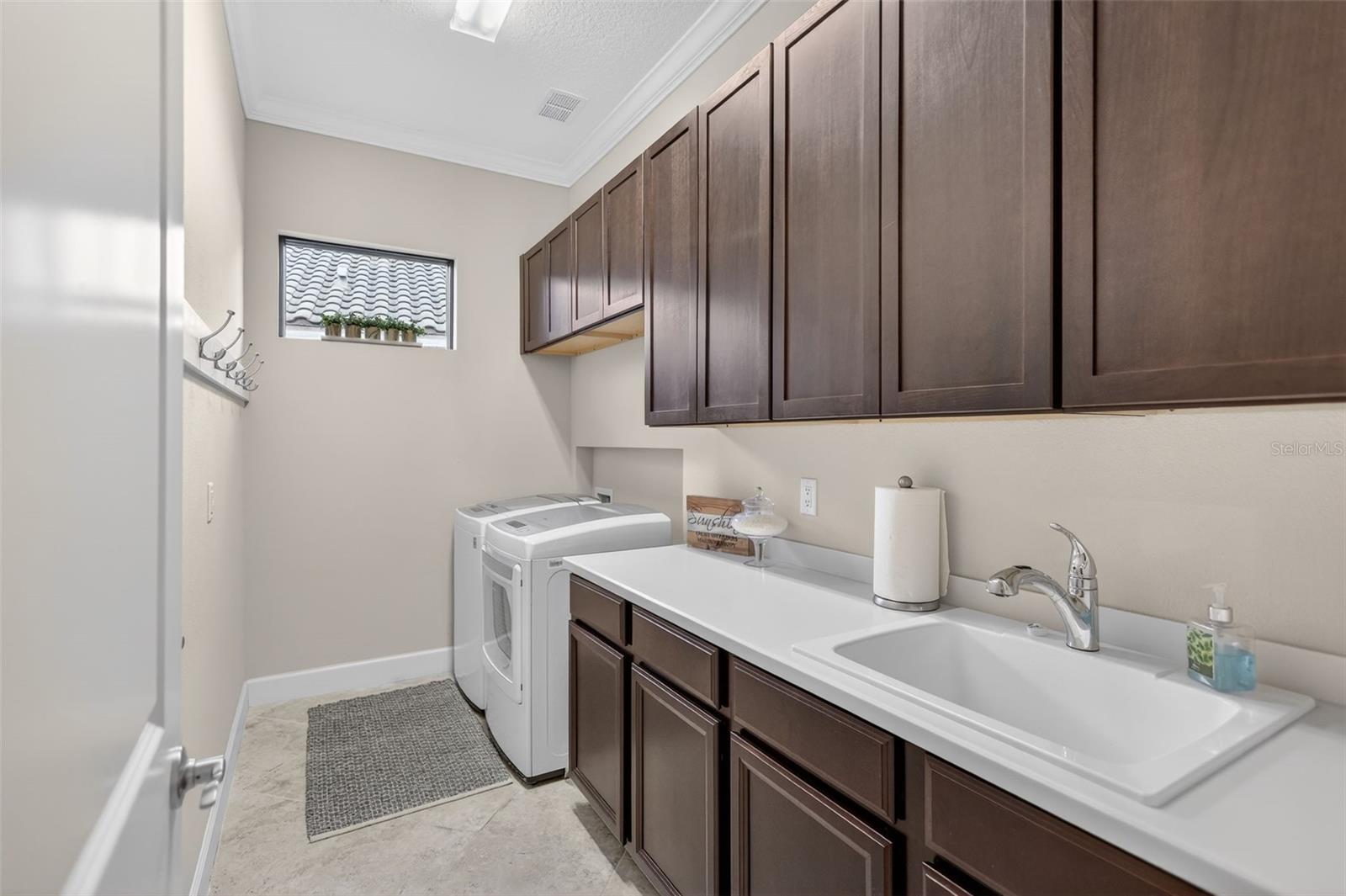 ESPLANADE PH I - Residential