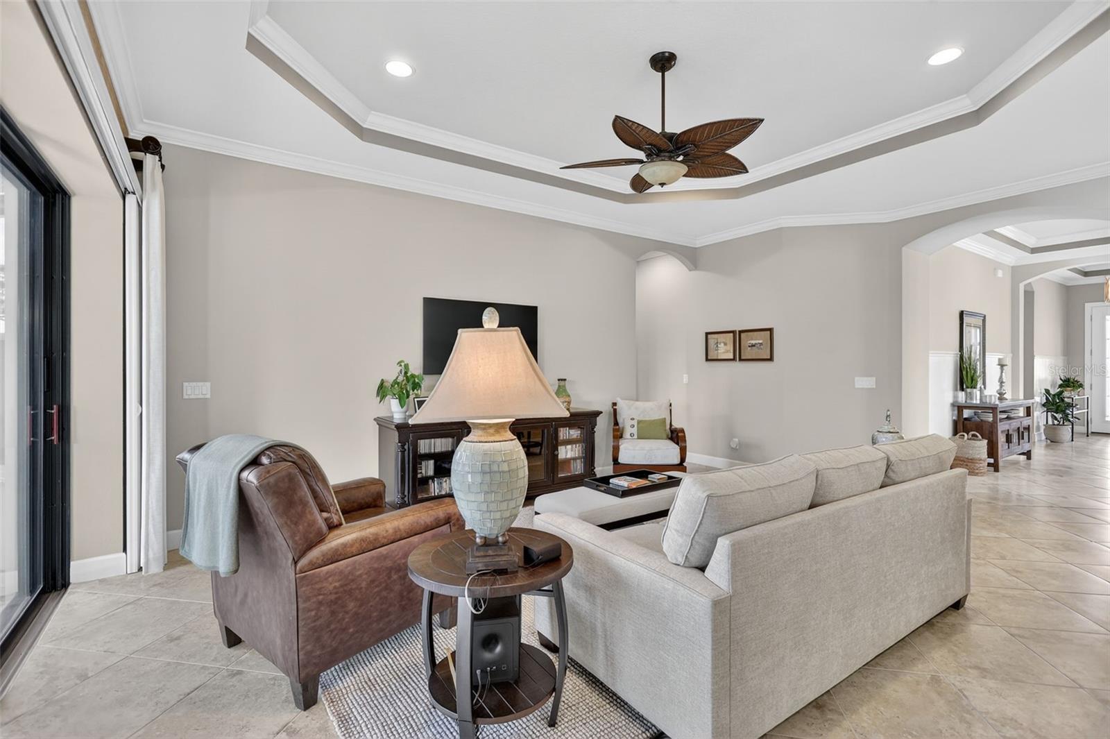 ESPLANADE PH I - Residential