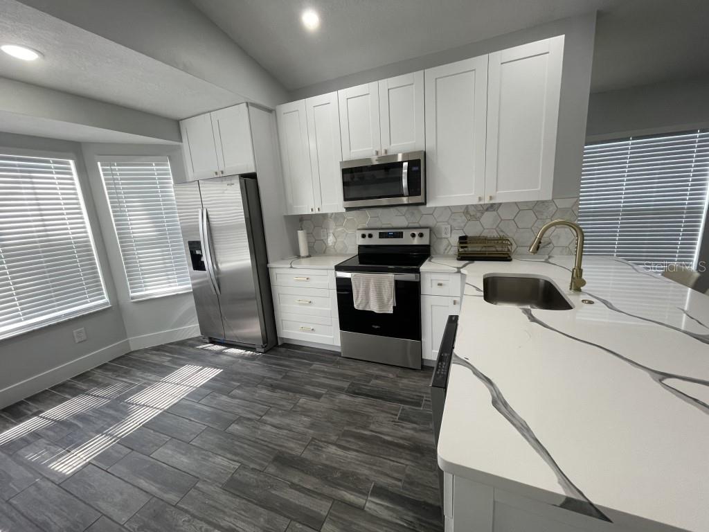 ISLANDS PH 02 - Residential