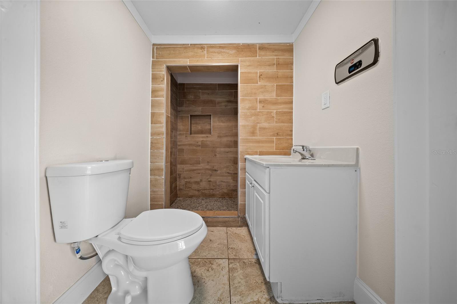 OKEECHOBEE LITTLE FARMS - Residential