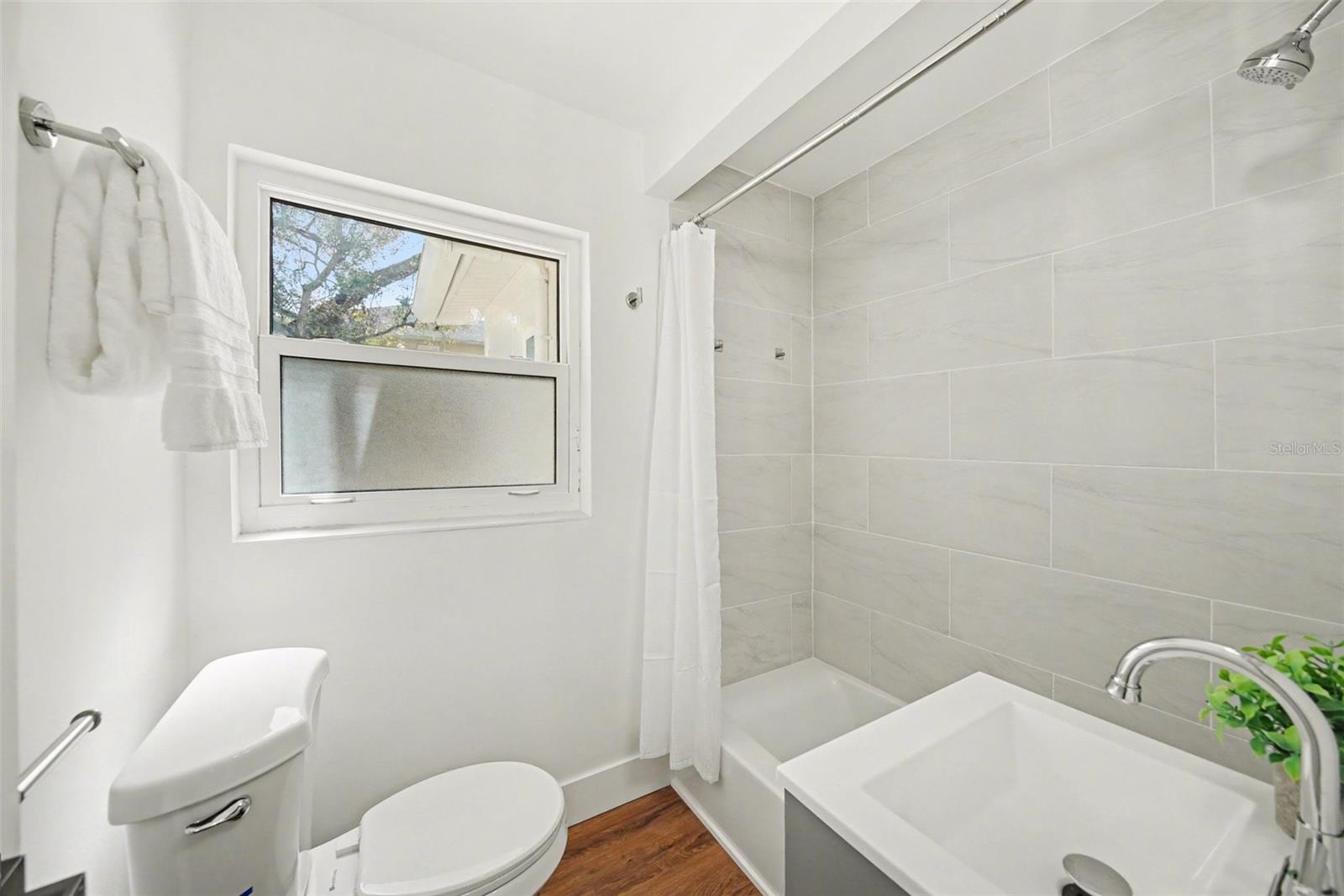 LAKE CARROLL GROVE ESTATES - Residential