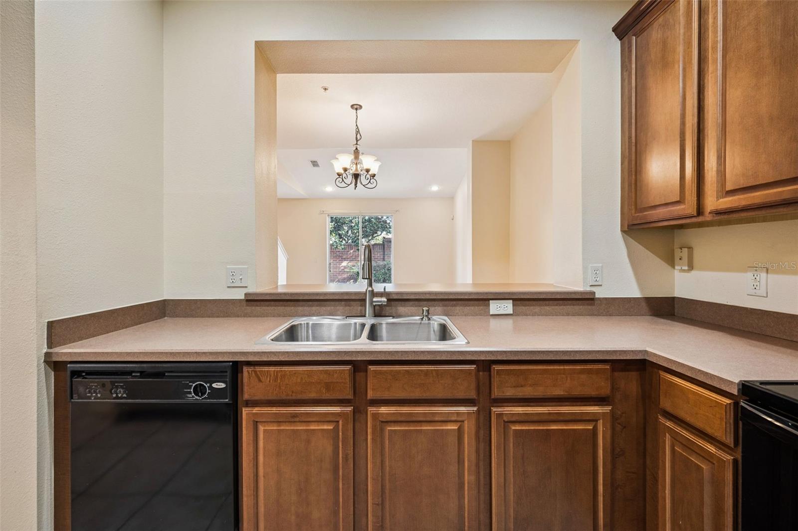 CRESTWOOD HEIGHTS - Residential