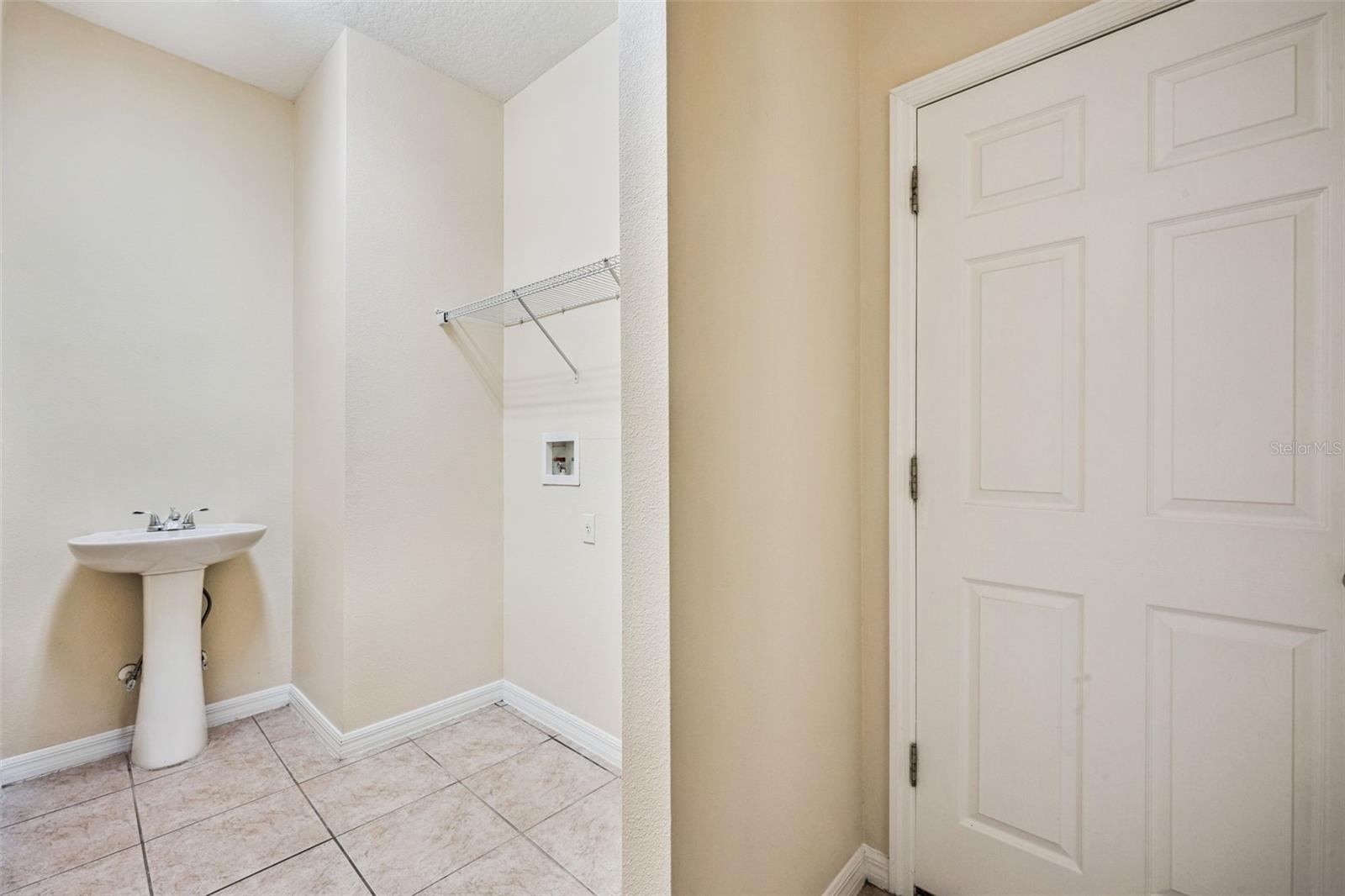 CRESTWOOD HEIGHTS - Residential