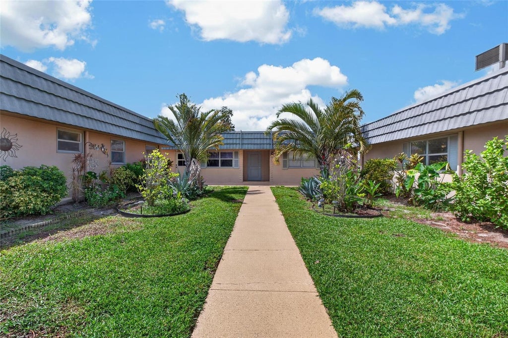 Photo of 1802 Bedford Terrace #180, Sun City Center, FL 33573 (MLS # TB8545956)