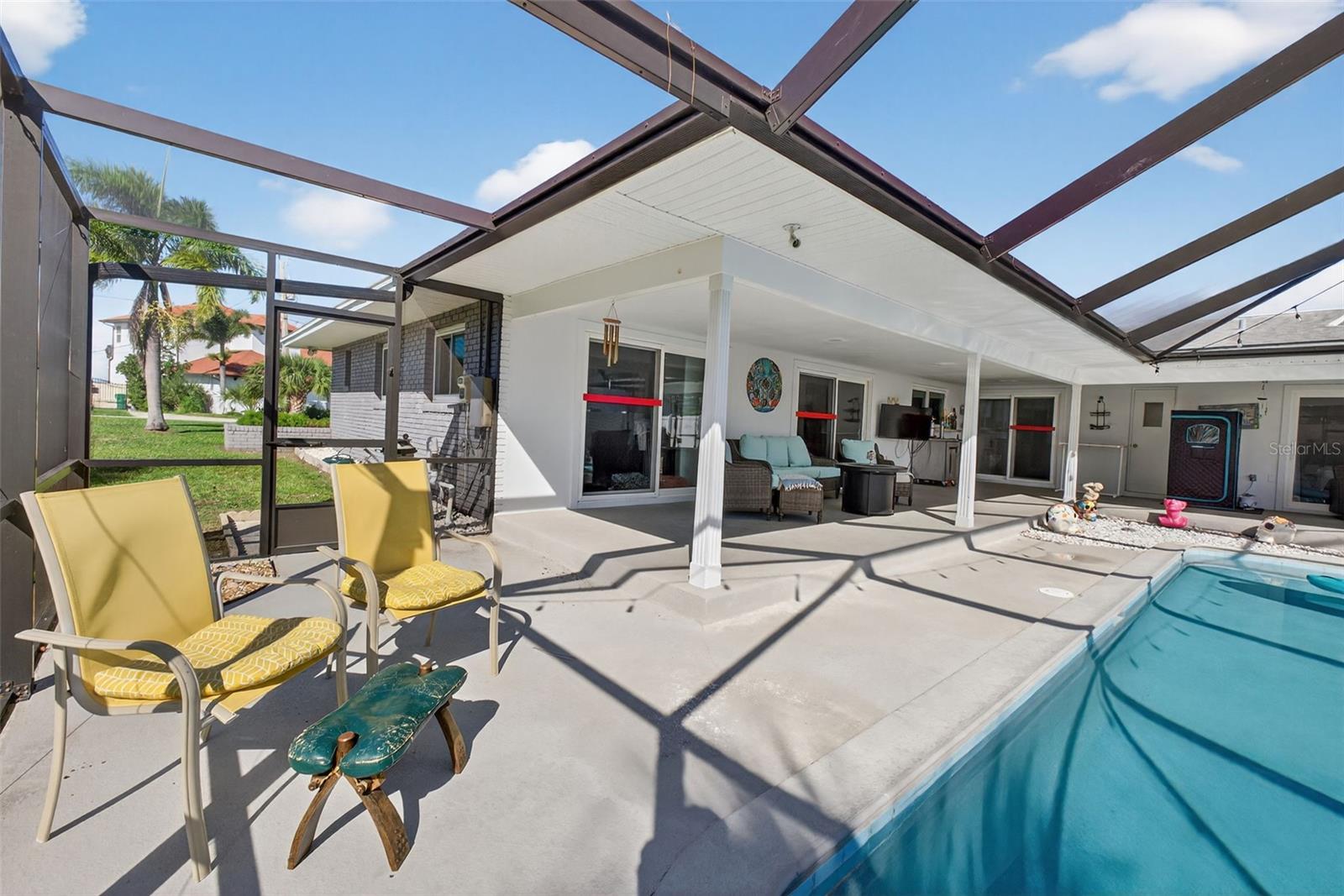 RIVERSIDE REP - Residential