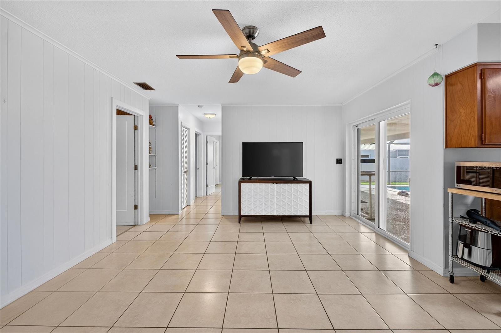 RIVERSIDE REP - Residential