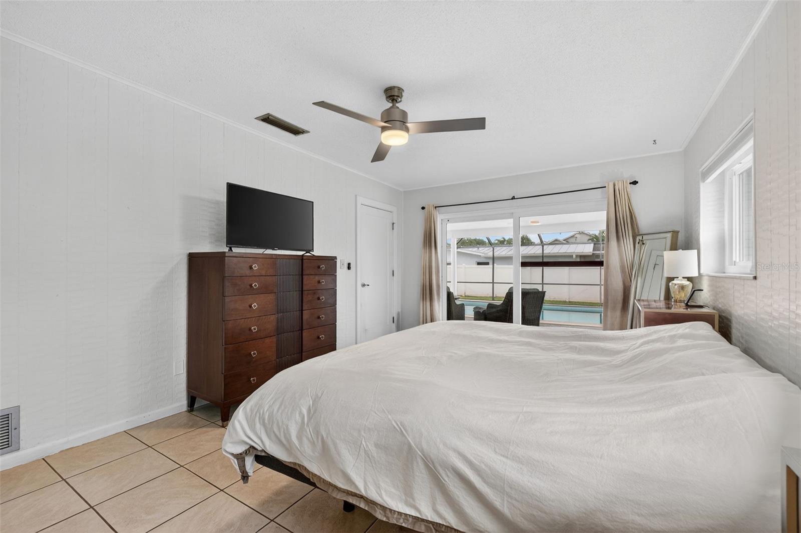 RIVERSIDE REP - Residential