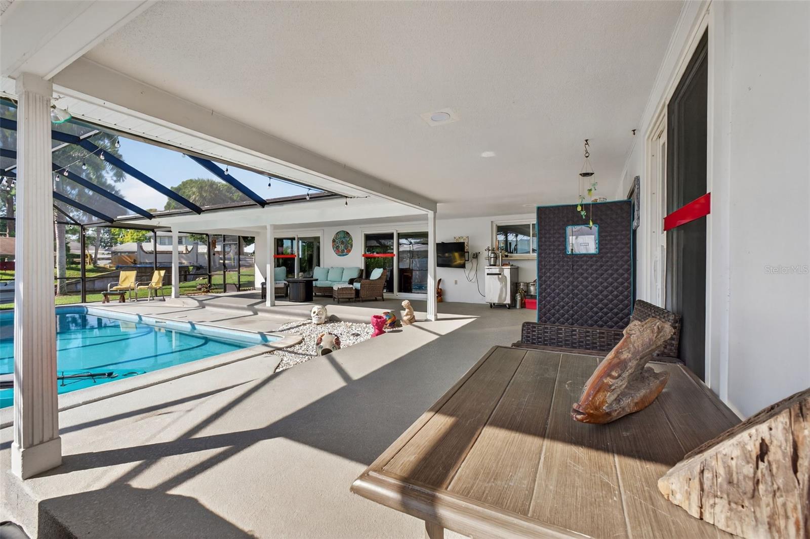 RIVERSIDE REP - Residential