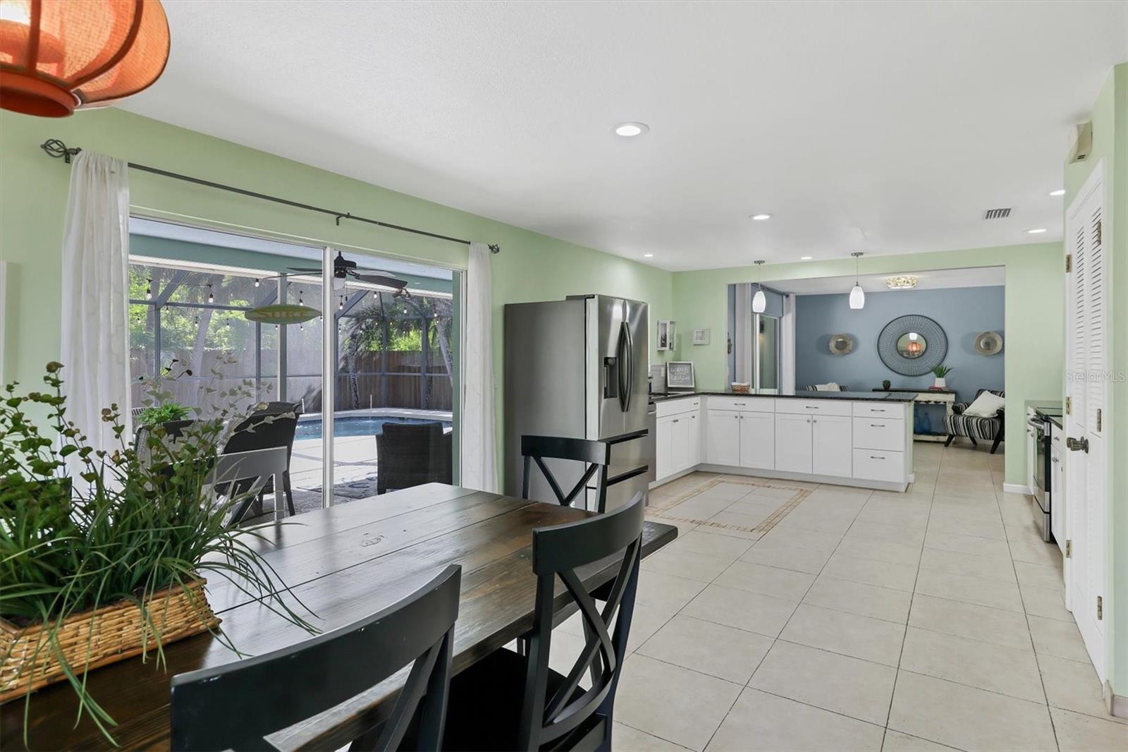 SIESTAS BAYSIDE WATERSIDE SOUTH - Residential Lease
