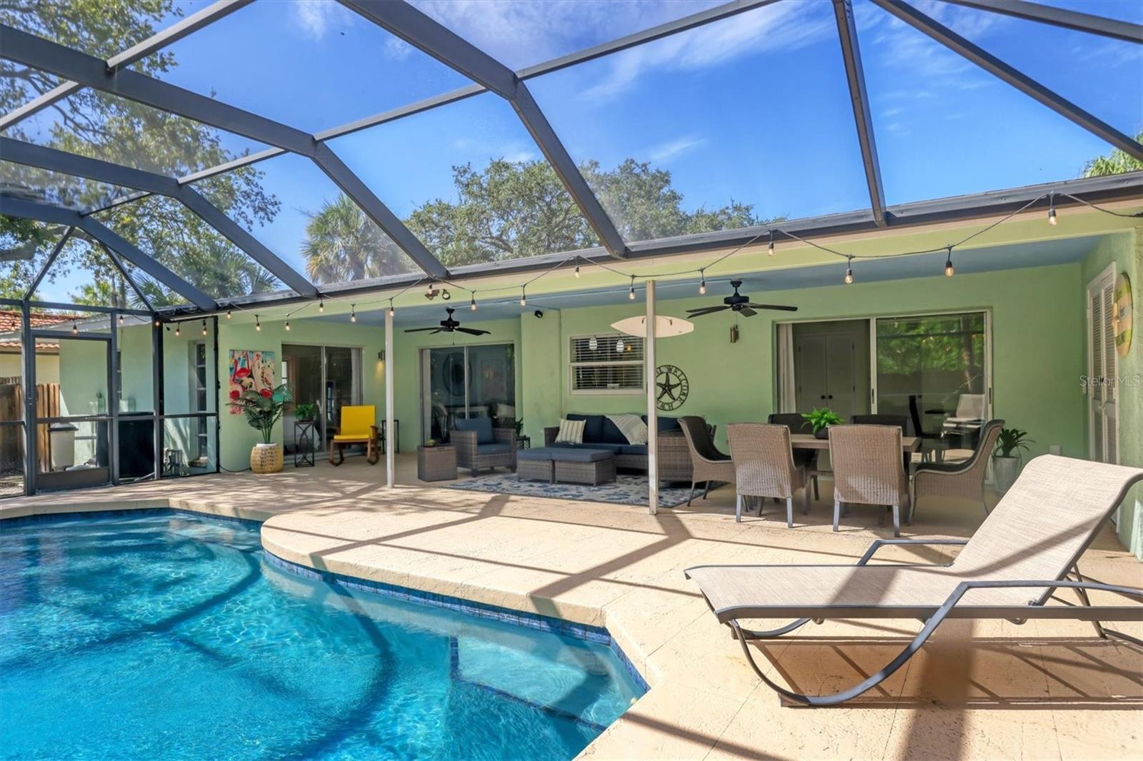 SIESTAS BAYSIDE WATERSIDE SOUTH - Residential Lease