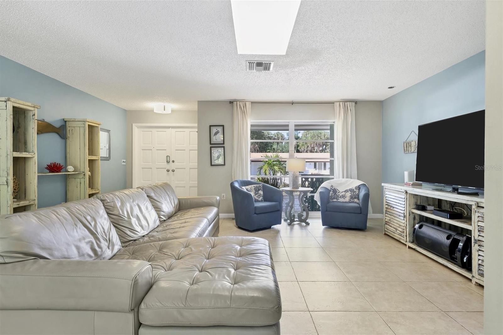 SIESTAS BAYSIDE WATERSIDE SOUTH - Residential Lease