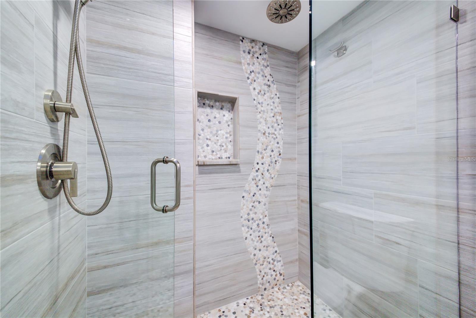 ANCHORAGE - Residential