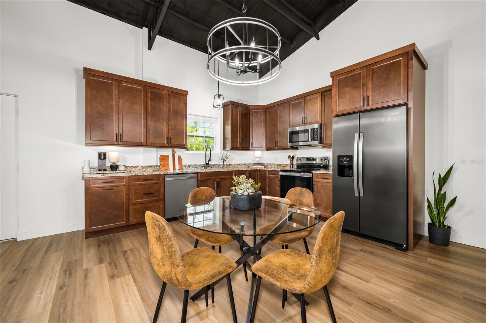 OAK HOLLOW NORTH SUB - Residential