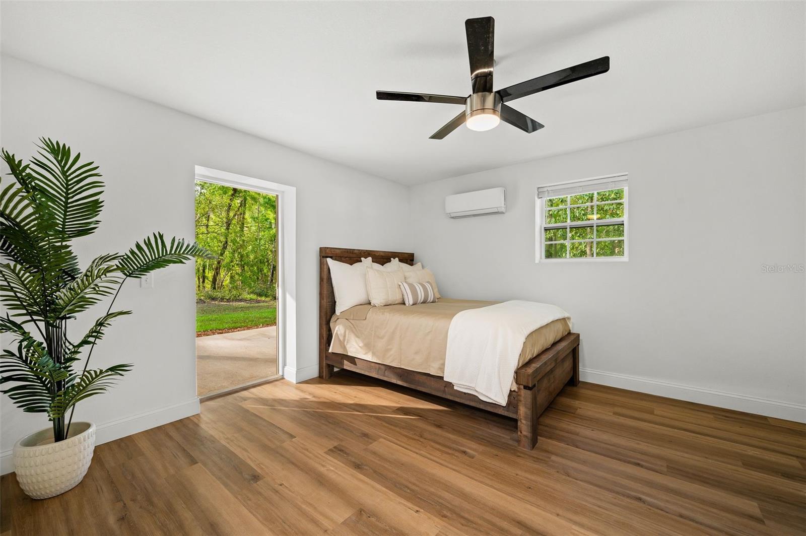 OAK HOLLOW NORTH SUB - Residential