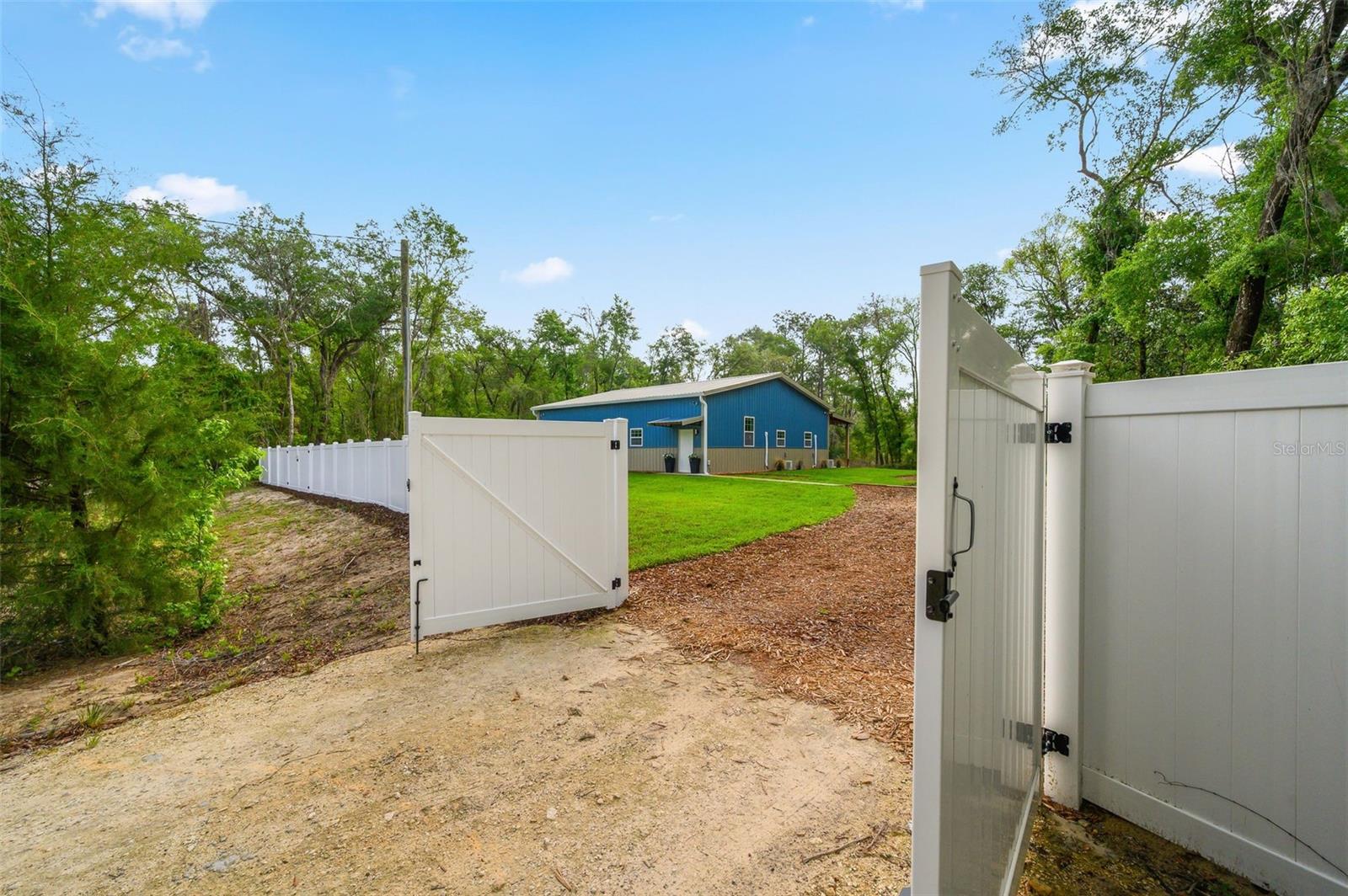 OAK HOLLOW NORTH SUB - Residential