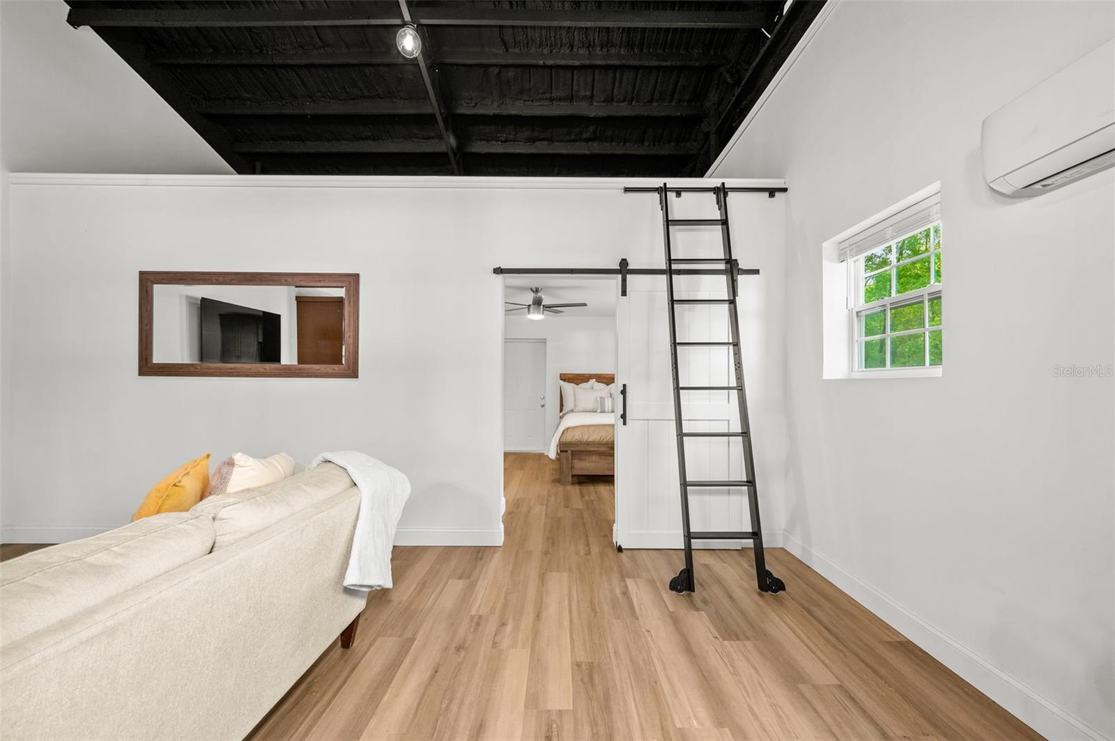 OAK HOLLOW NORTH SUB - Residential