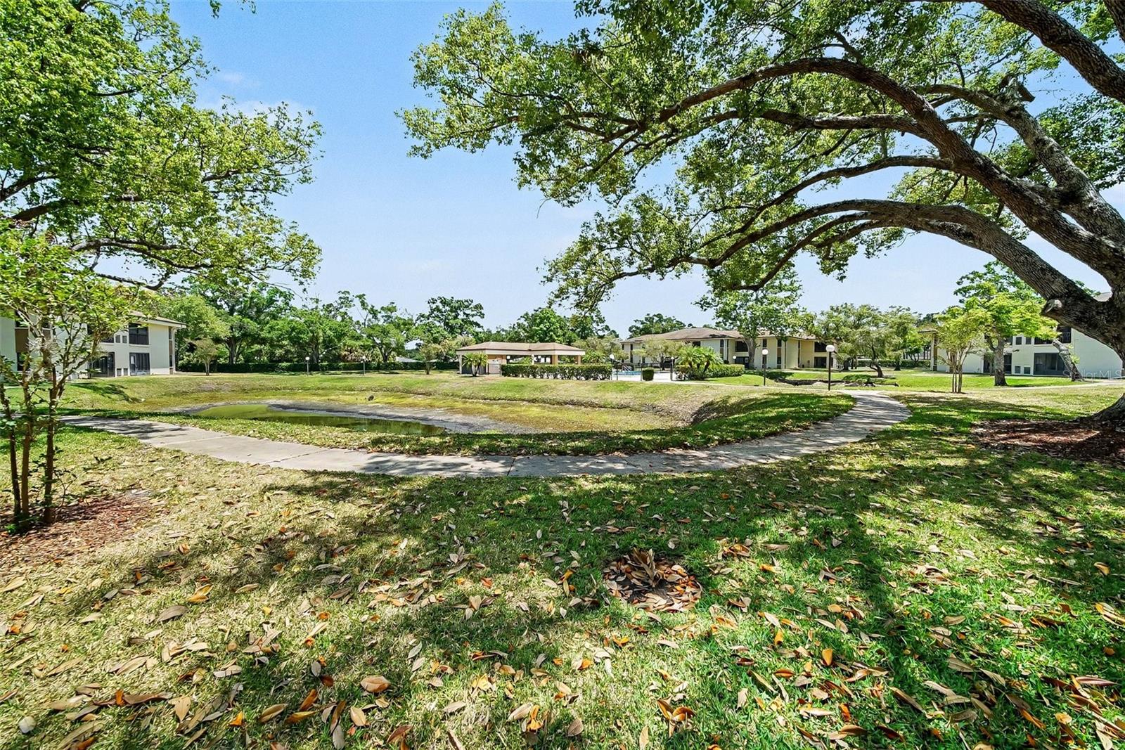LANDINGS CONDO, THE - Residential