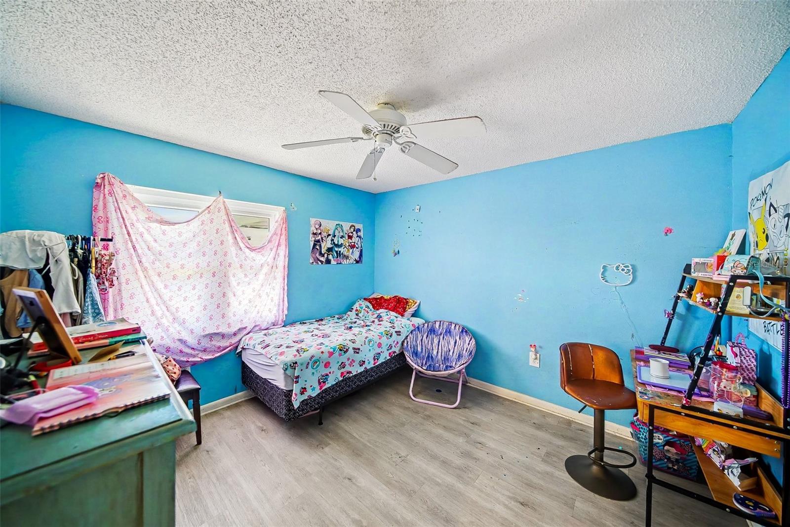 LANDINGS CONDO, THE - Residential