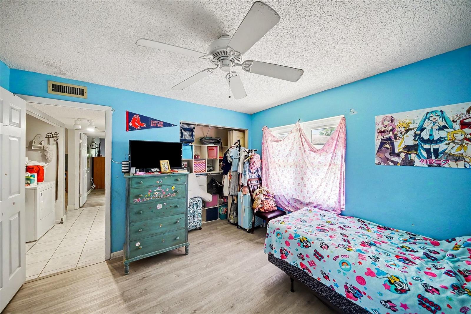 LANDINGS CONDO, THE - Residential