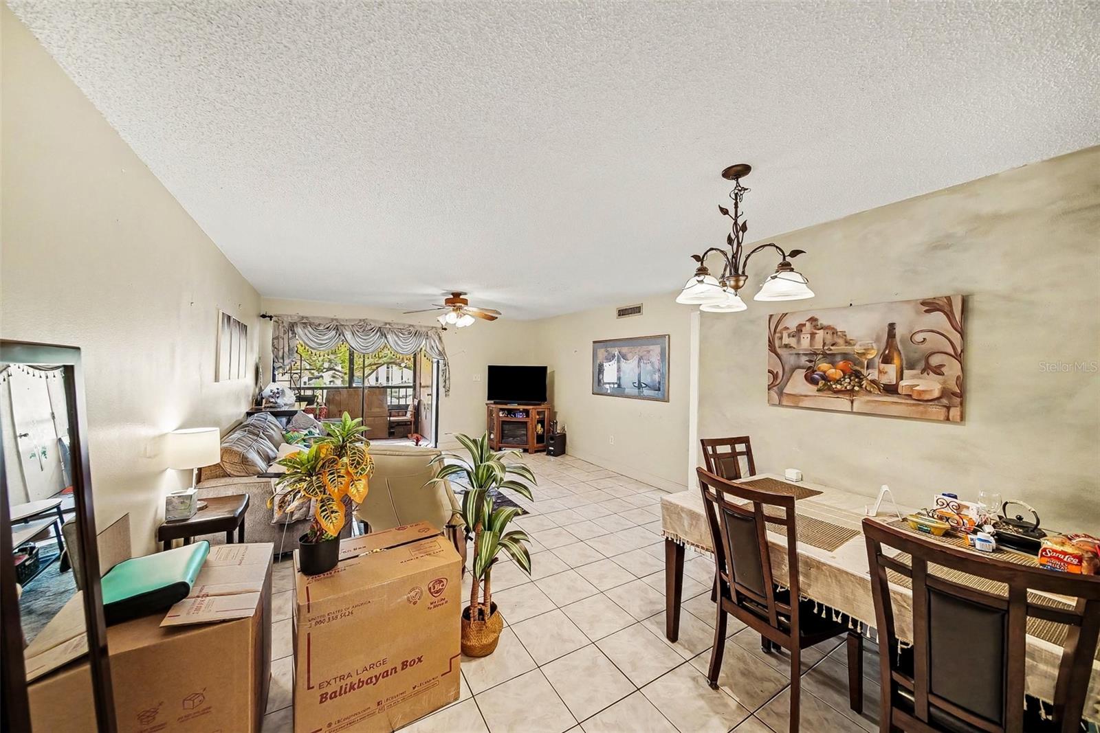 LANDINGS CONDO, THE - Residential