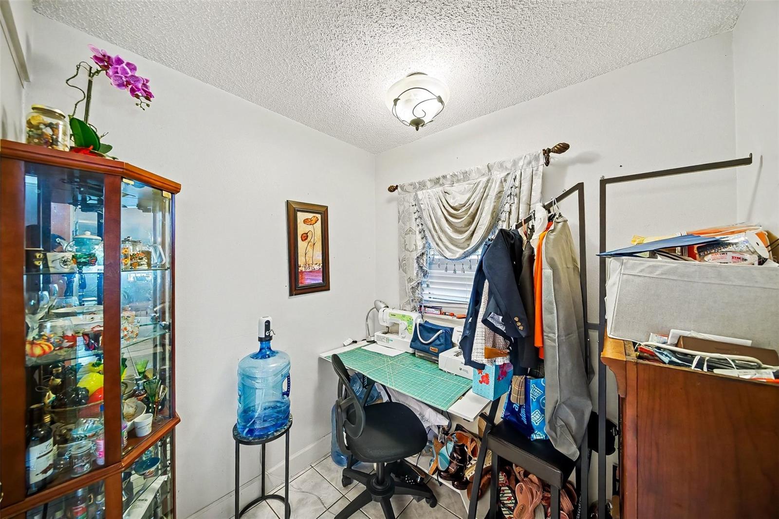 LANDINGS CONDO, THE - Residential