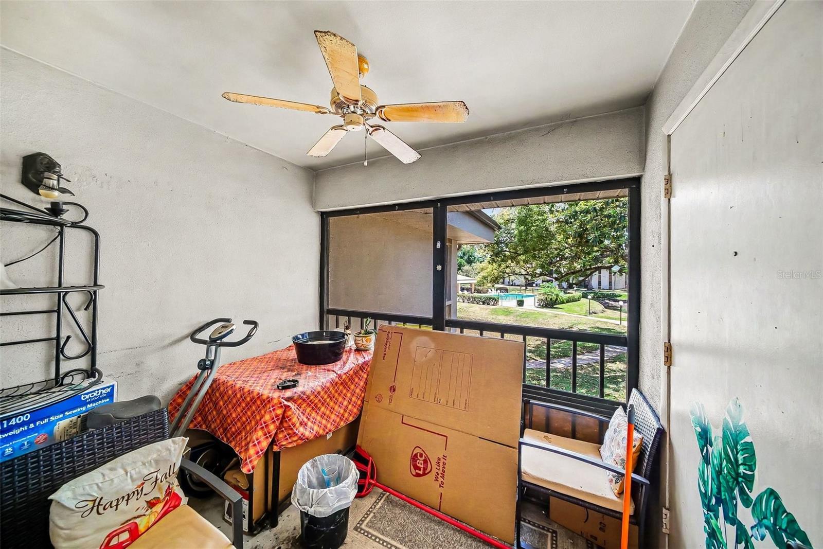 LANDINGS CONDO, THE - Residential