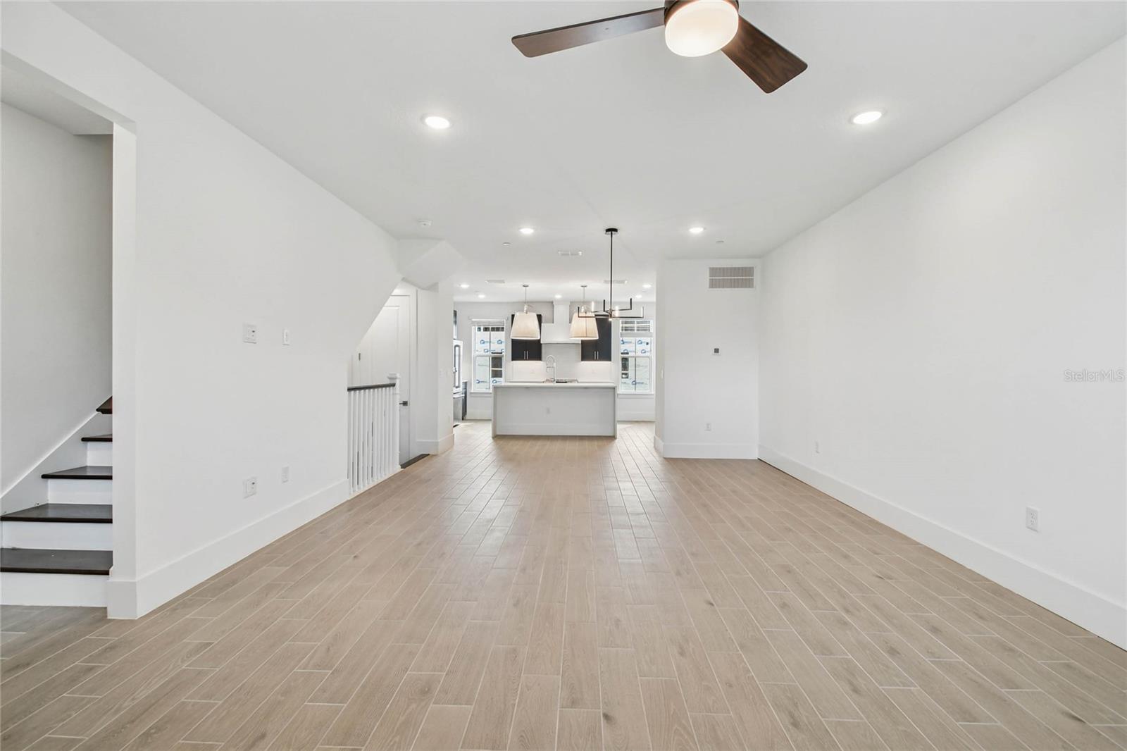 TOWNES AT NORTHLAKE - Residential