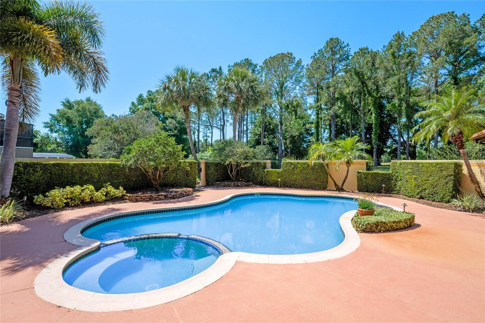 BUTLER BAY - Residential