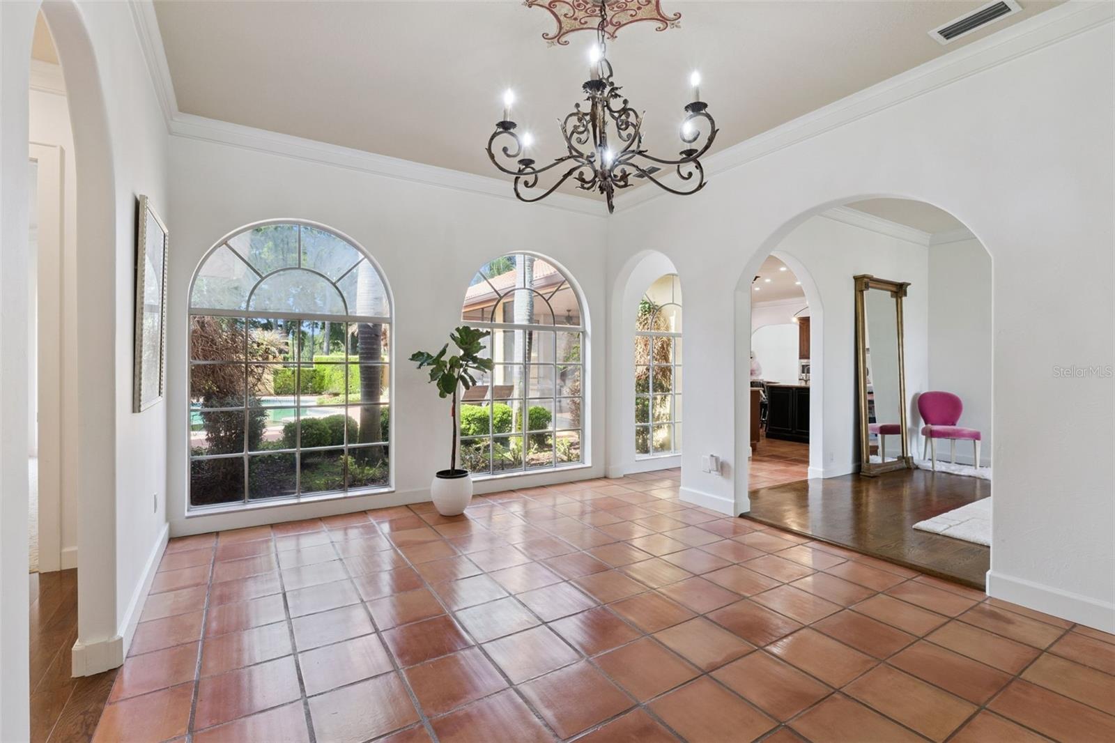 BUTLER BAY - Residential