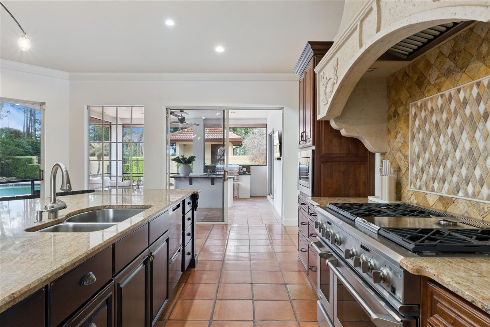 BUTLER BAY - Residential