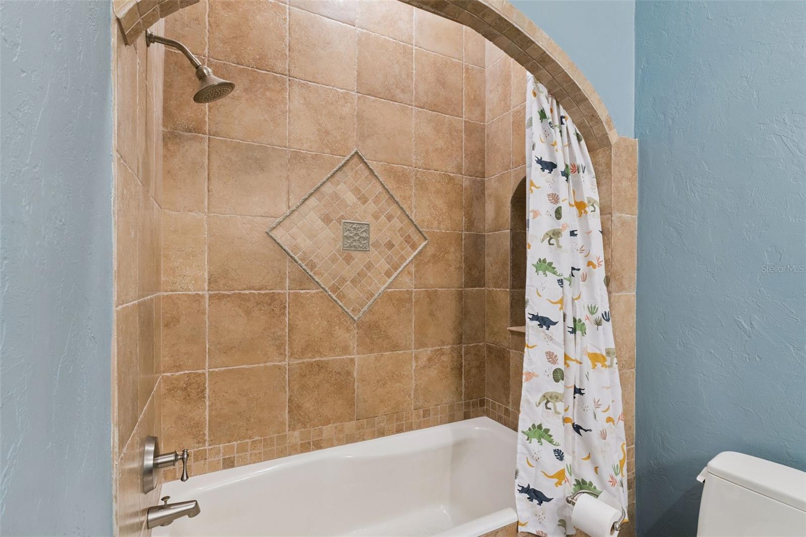 BUTLER BAY - Residential