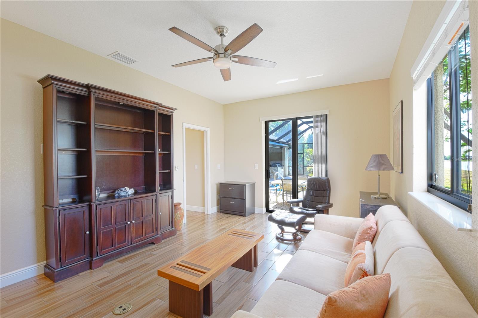 PUNTA GORDA ISLES SEC 23 - Residential