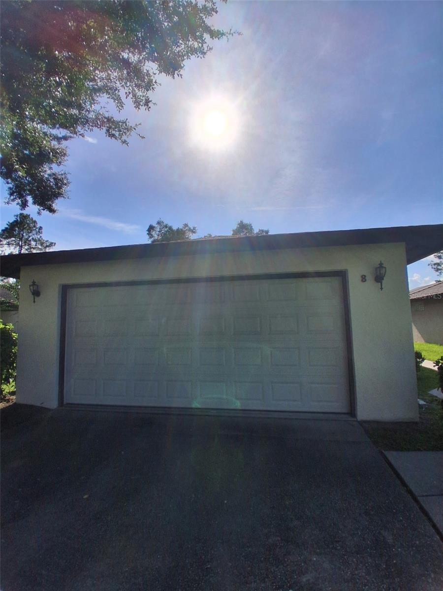 8 LAGO VISTA PLACE
