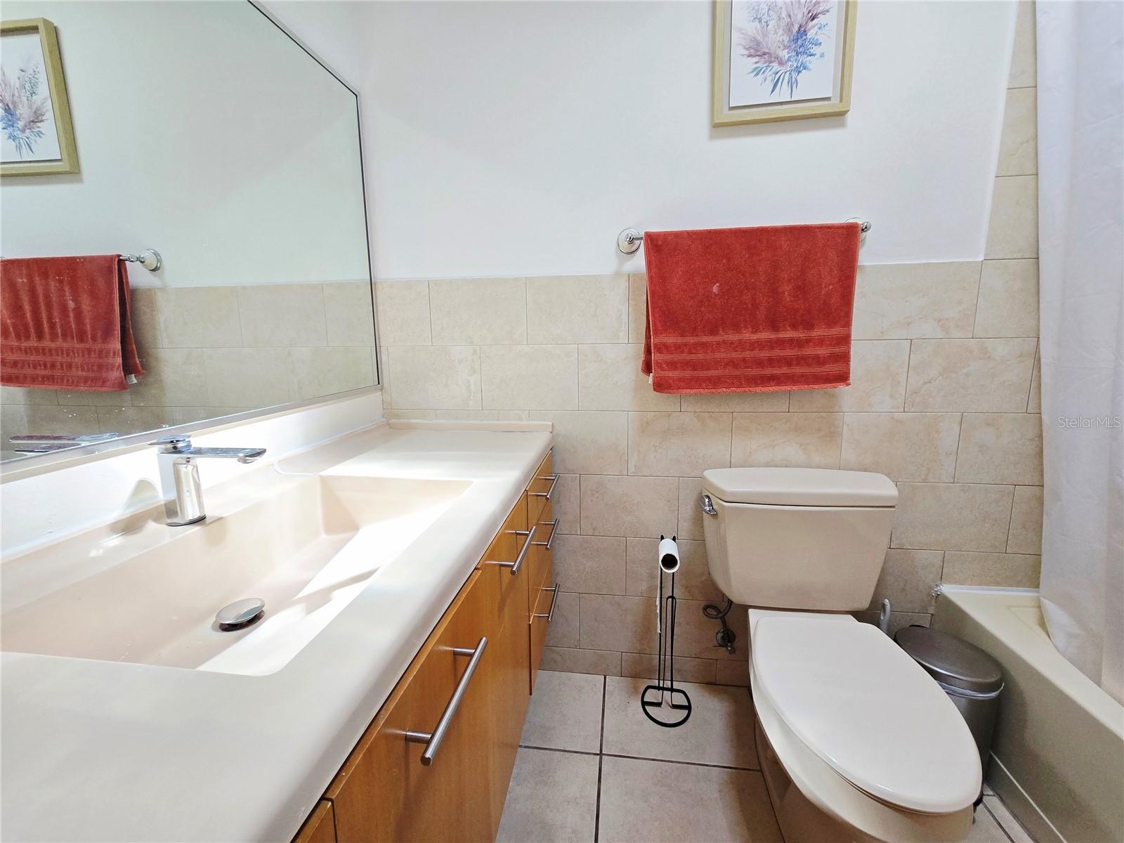 CIUDAD JARDIN B18 C/ PASEO FLORIDO - Residential