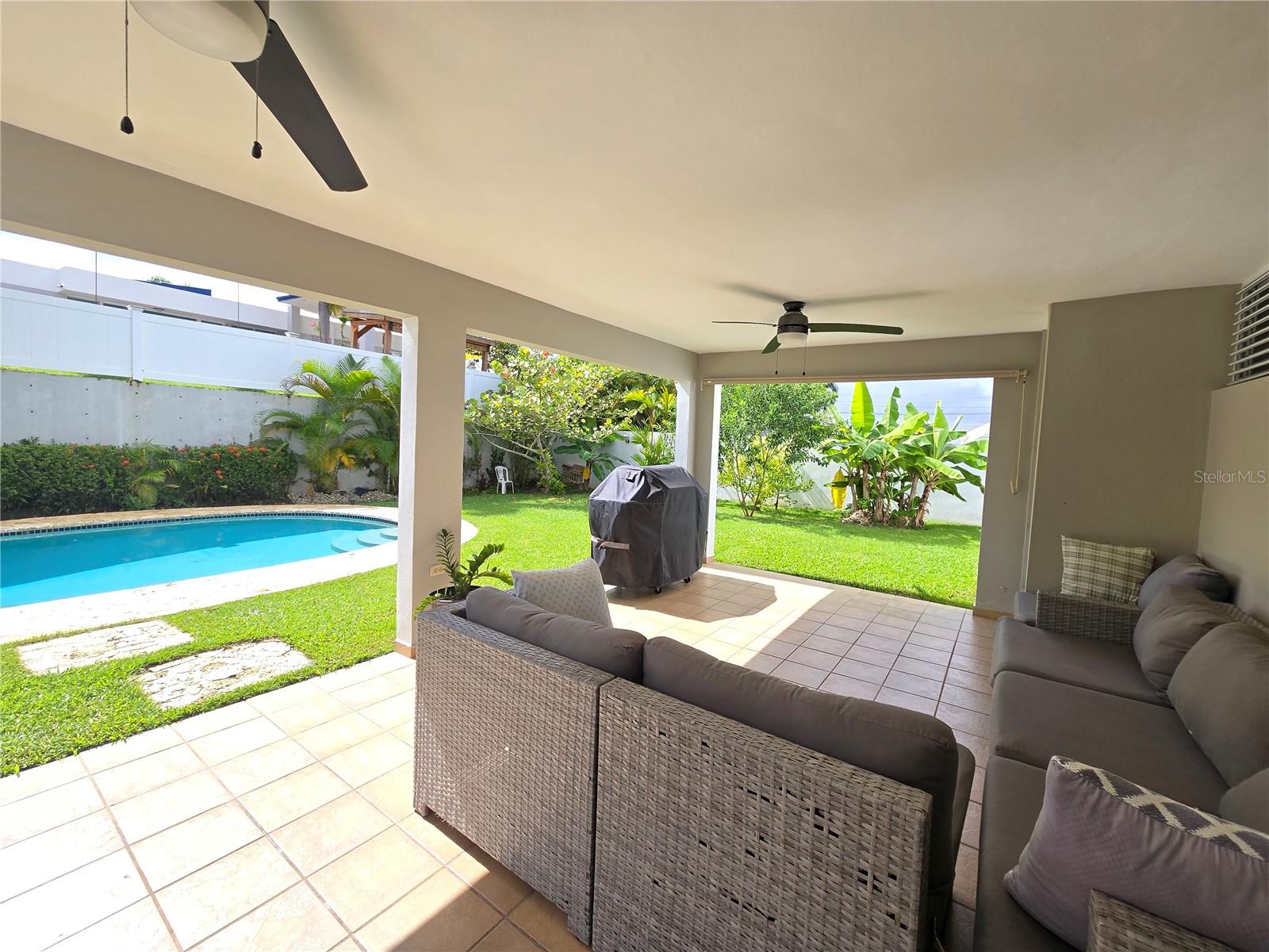 CIUDAD JARDIN B18 C/ PASEO FLORIDO - Residential