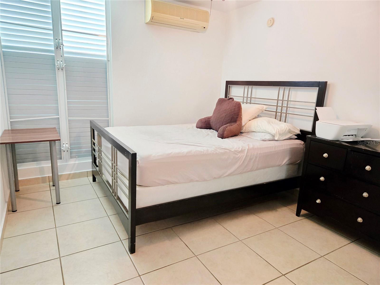 CIUDAD JARDIN B18 C/ PASEO FLORIDO - Residential