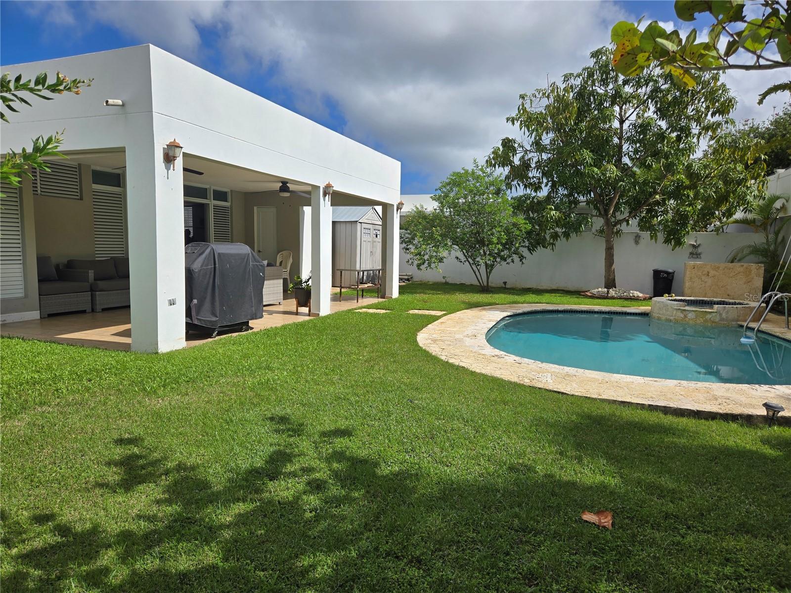 CIUDAD JARDIN B18 C/ PASEO FLORIDO - Residential