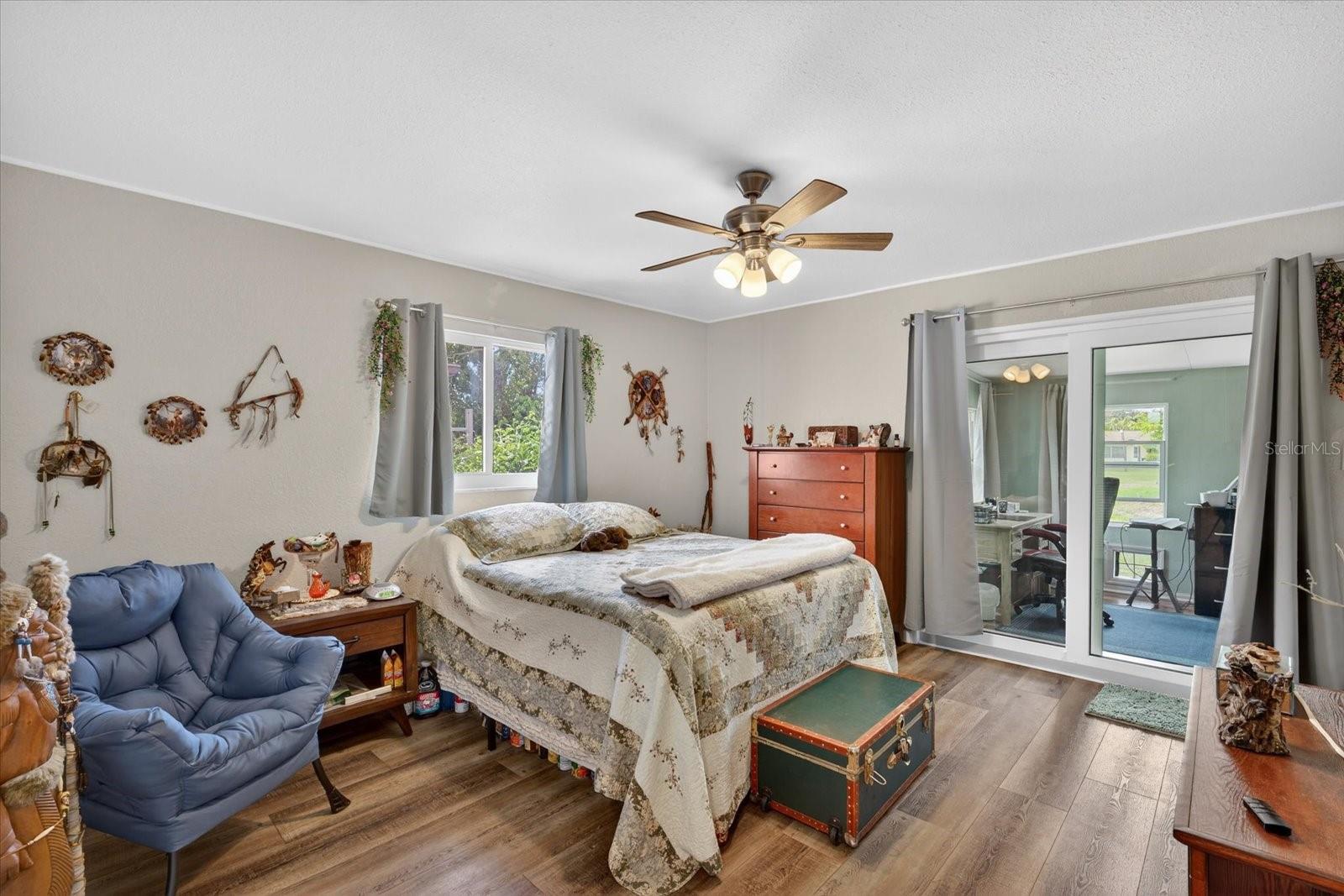 DECOSTERS ADD - Residential