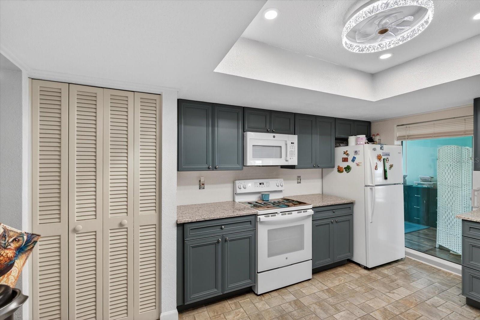 DECOSTERS ADD - Residential