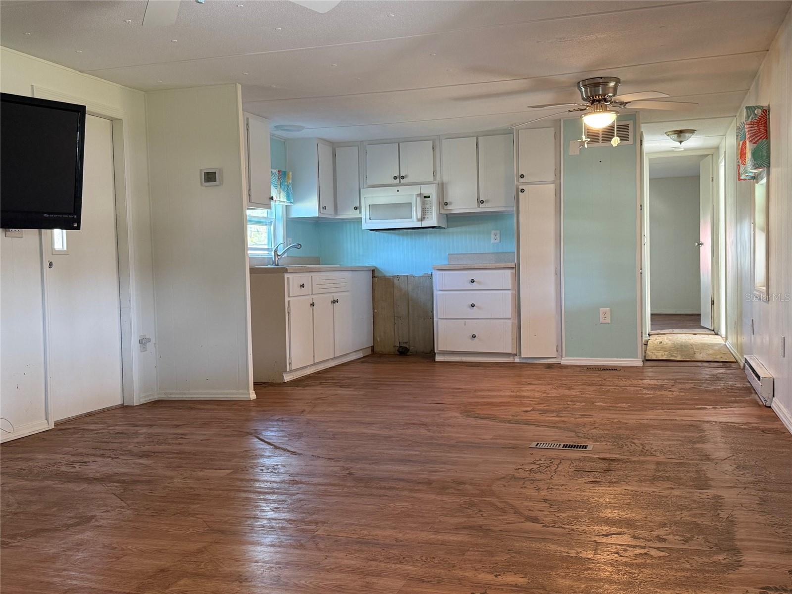 PINE LAKE - Residential