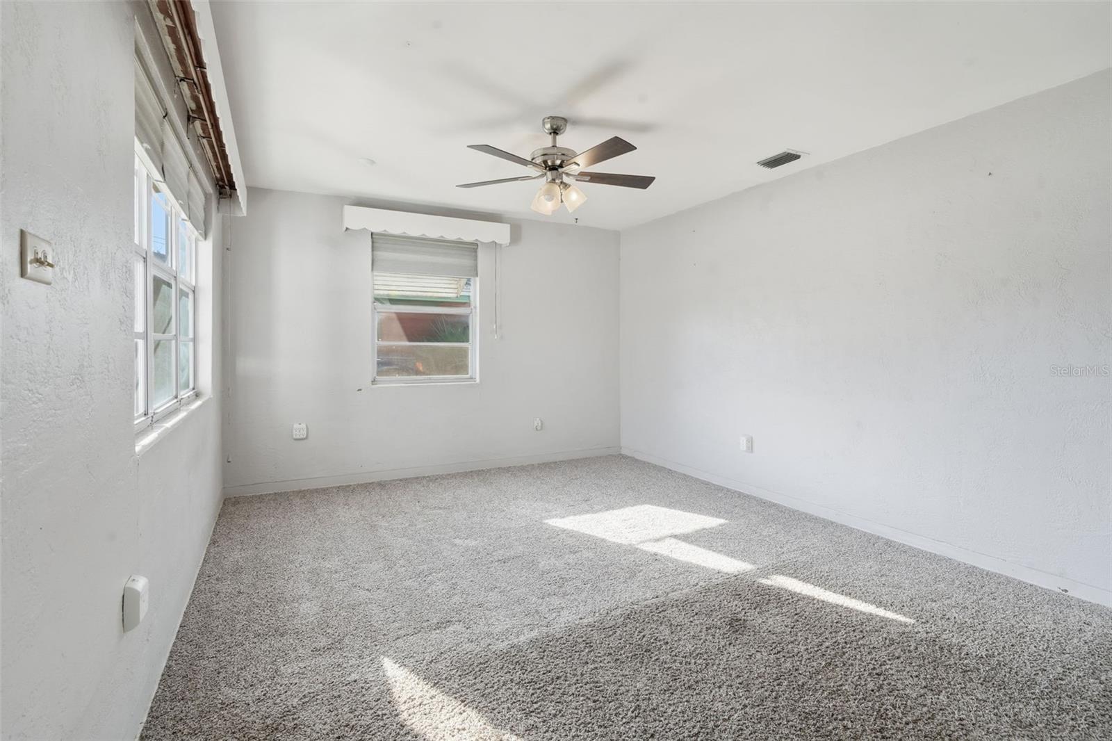 EDGEWATER ACRES UNIT 03 RESUB - Residential