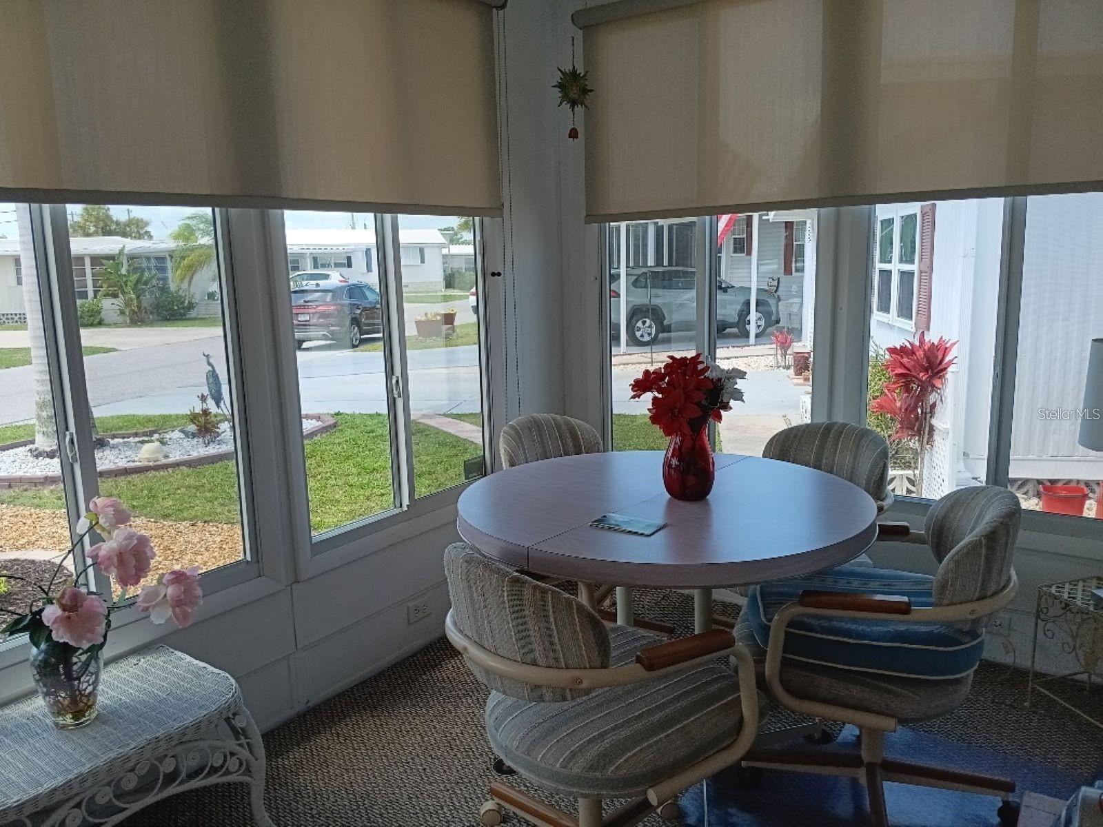 COUNTRY CLUB ESTATES - Residential