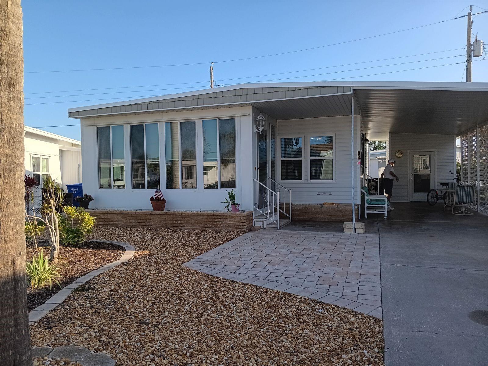 COUNTRY CLUB ESTATES - Residential