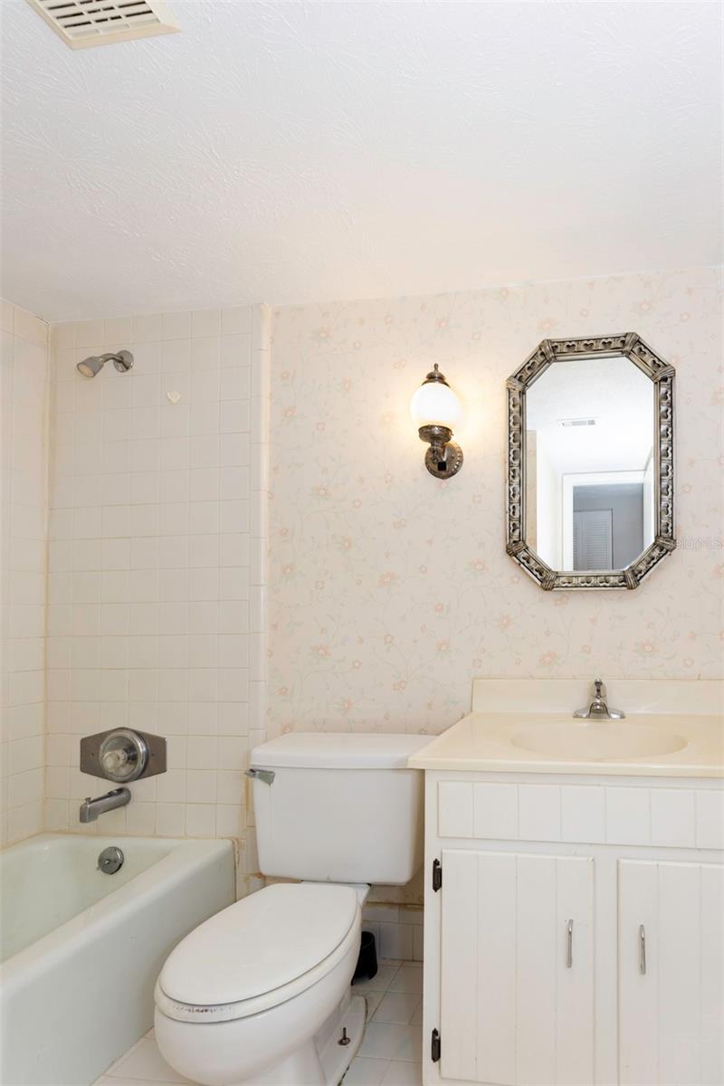 CAMELOT-BY-THE-LAKE CONDOMINIUM ASSOCIATION - Residential