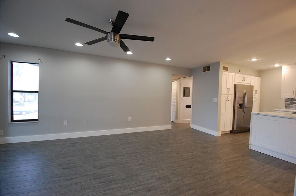 Photo of 1258 Pine Ridge Circle W #E2, Tarpon Springs, FL 34688 (MLS # TB8468920)