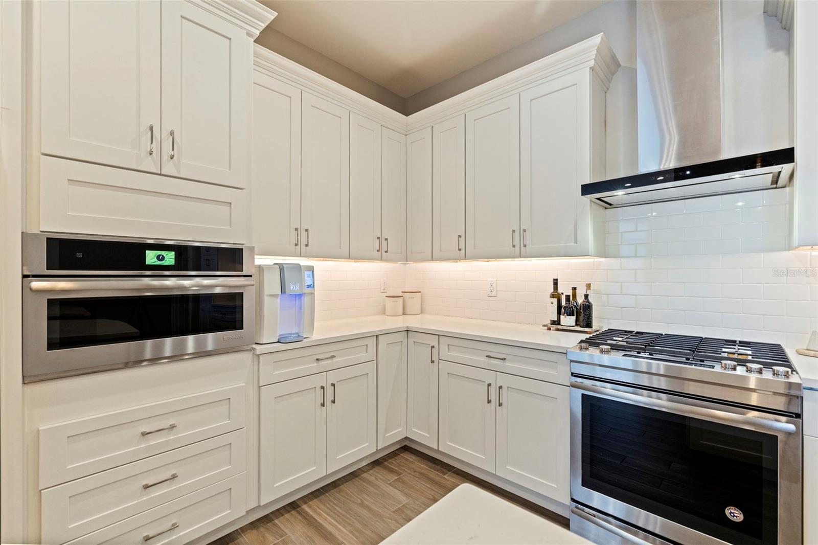 THE ISLANDER A CONDOMINIUM - Residential