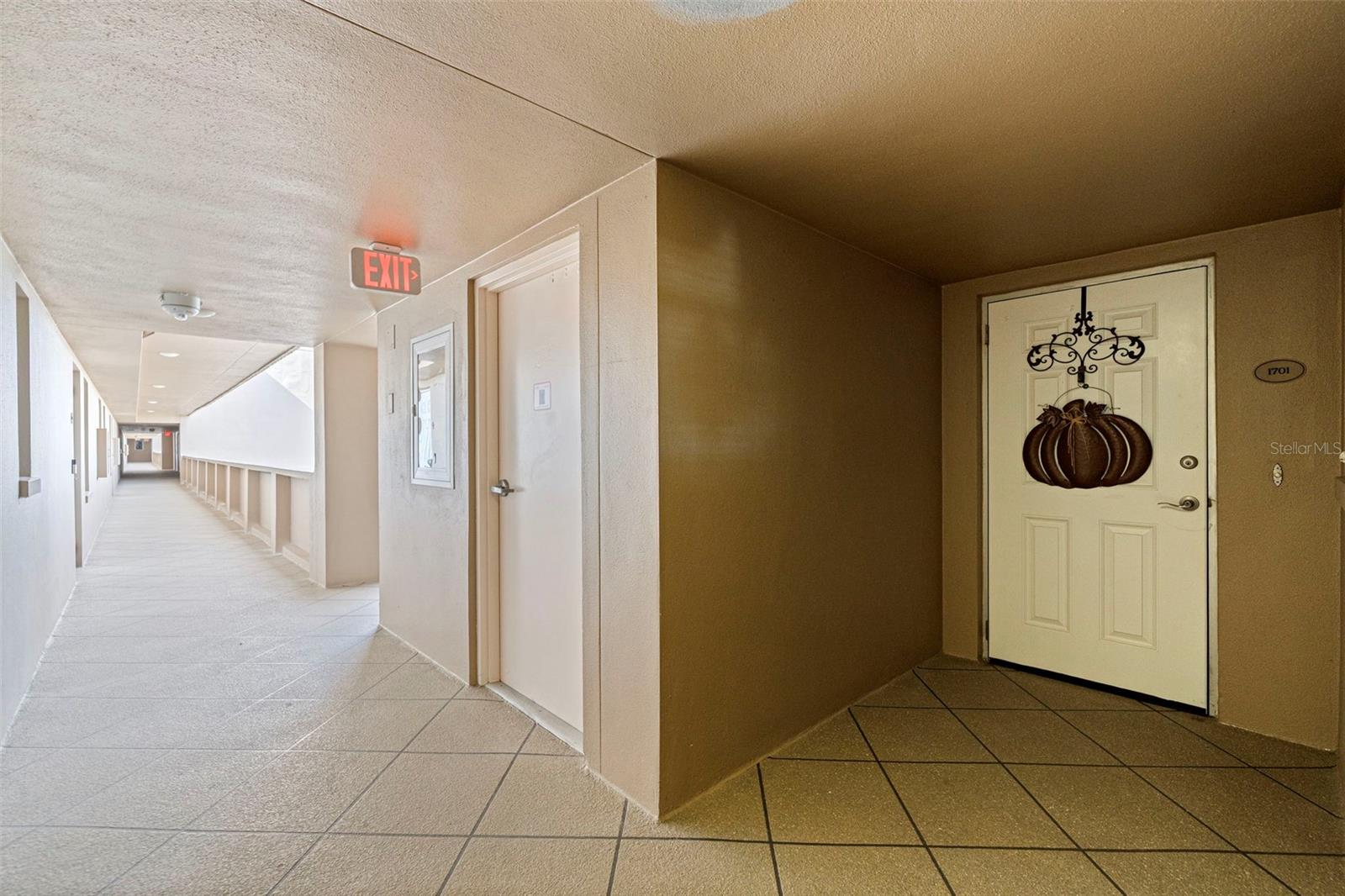 BAYWAY ISLES POINT BRITTANY FOUR - Residential