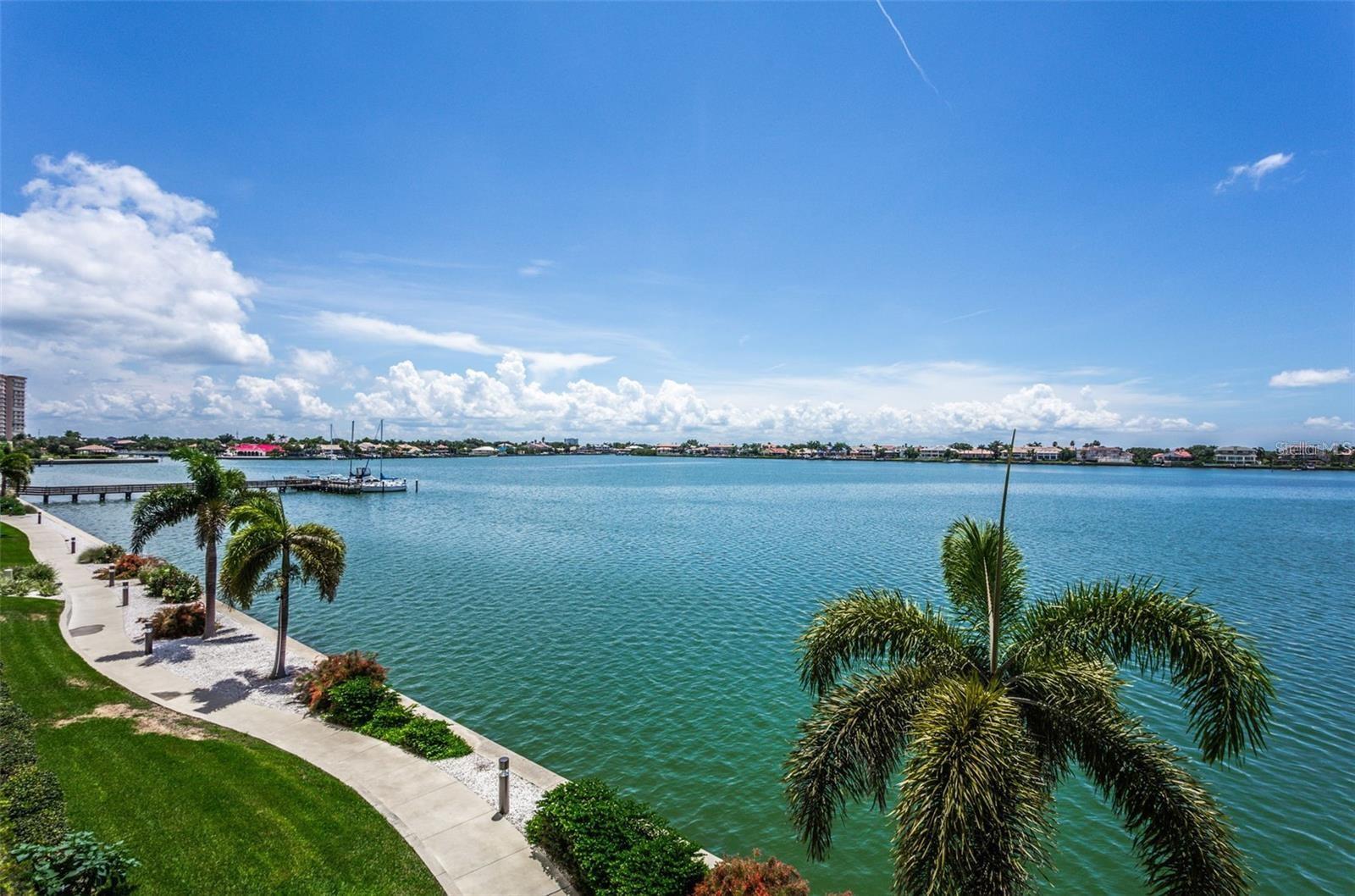 BAYWAY ISLES POINT BRITTANY FOUR - Residential