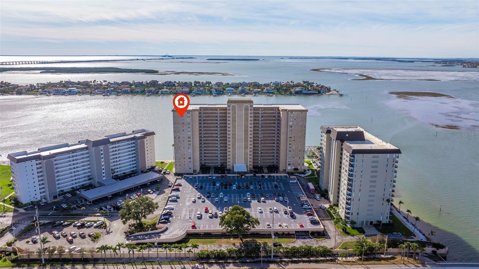 BAYWAY ISLES POINT BRITTANY FOUR - Residential